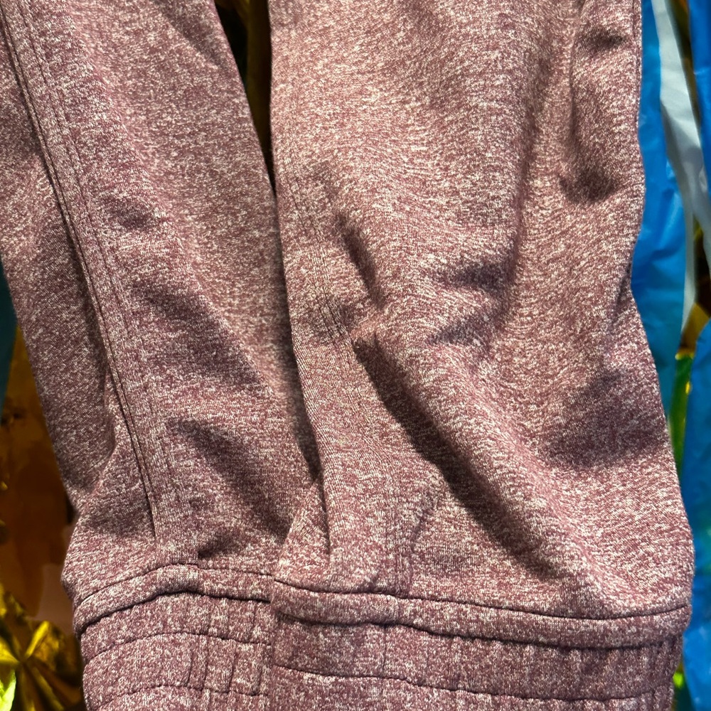 Ivivva Burgundy Sweatpants for Kids - Picture 4 of 6